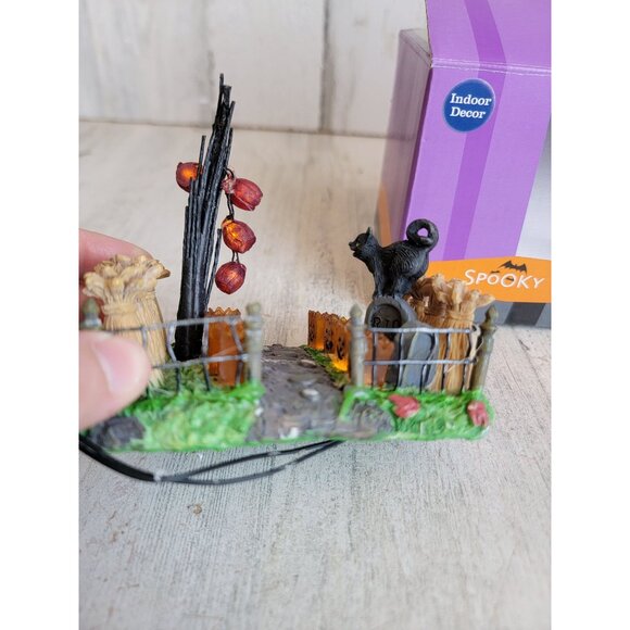 Spooky Hollow Halloween bridge house walkway light up Village accessory graveyar - Picture 5 of 10